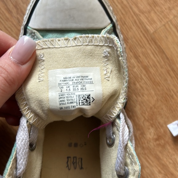 Kids light blue converse - Picture 3 of 3